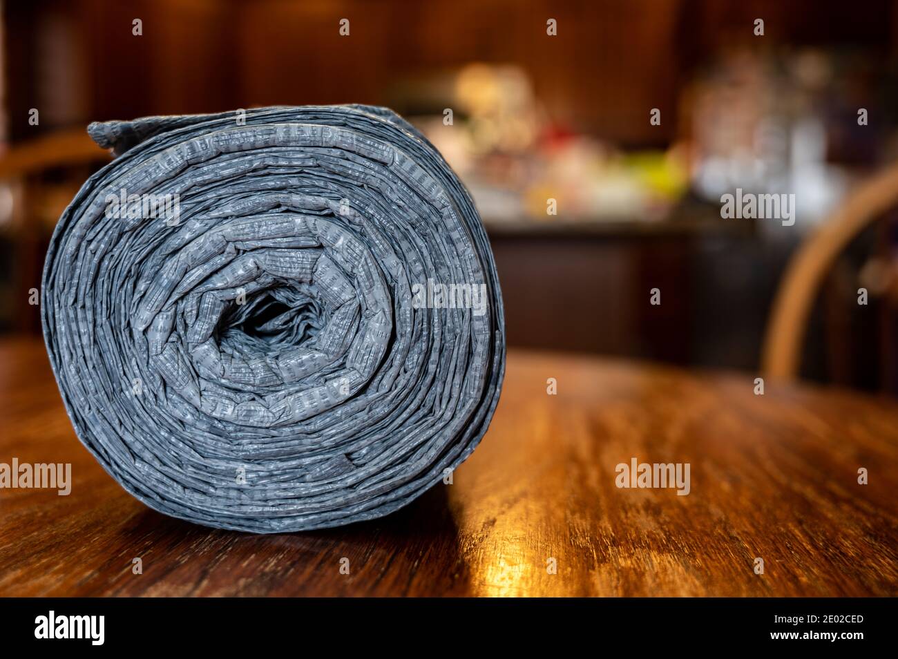 https://c8.alamy.com/comp/2E02CED/focus-on-garbage-bags-with-blurred-kitchen-in-background-2E02CED.jpg