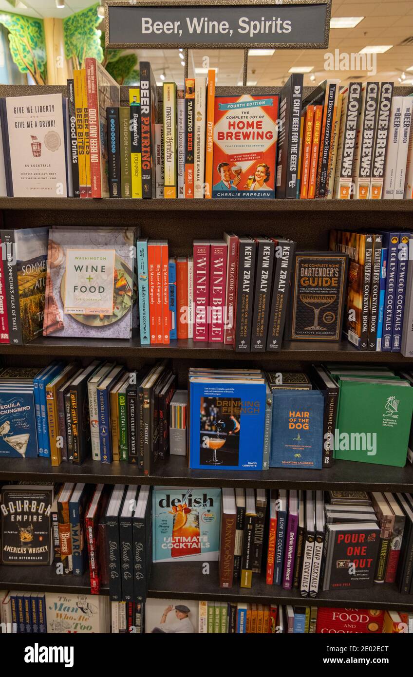 beer, wine and spirits books on shelves, Barnes and Noble, USA Stock Photo