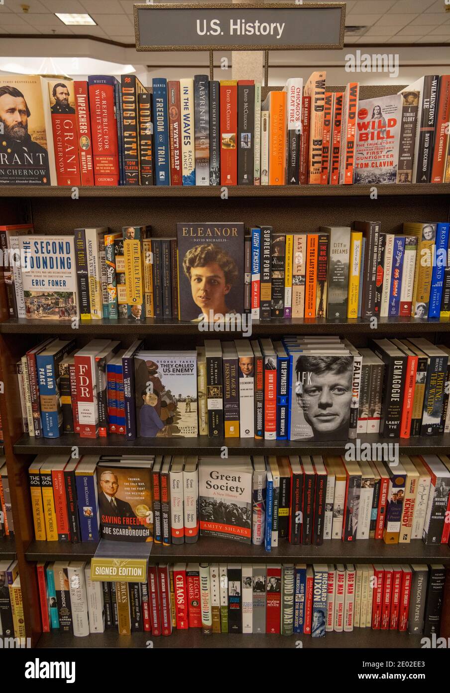 US history books on shelves, Barnes and Noble, USA Stock Photo