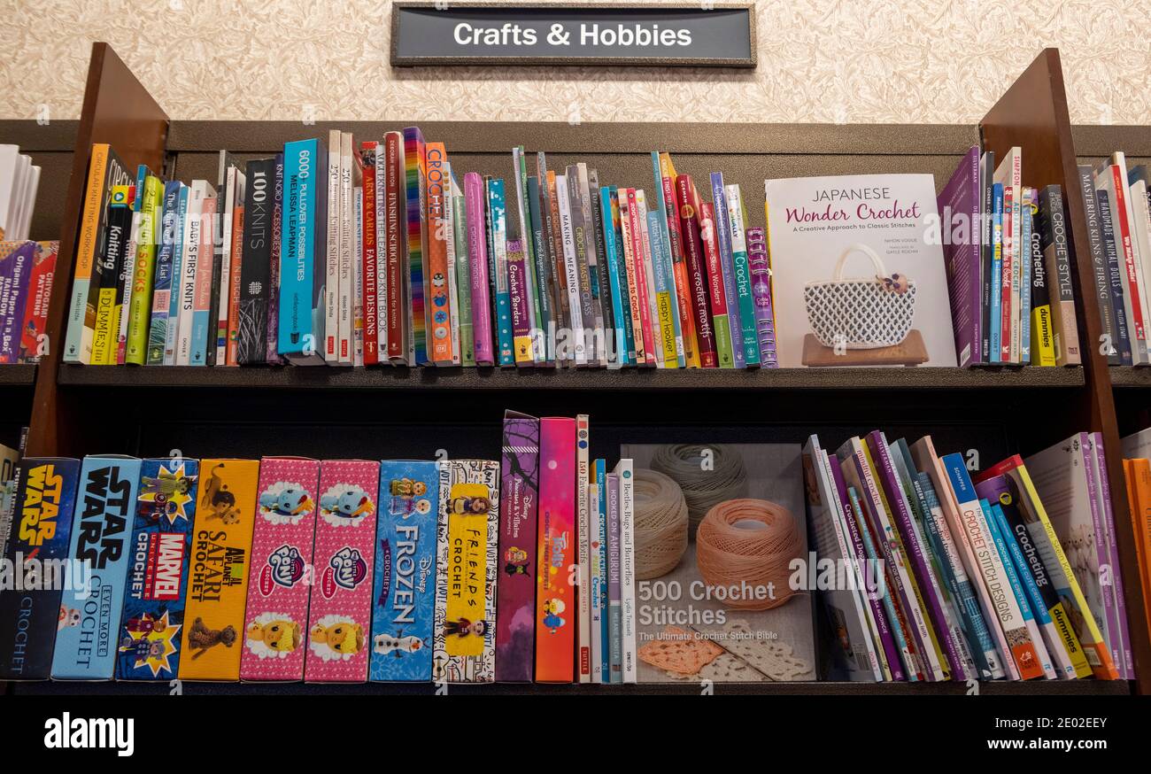 crafts and hobbies books on shelves, Barnes and Noble, USA Stock Photo