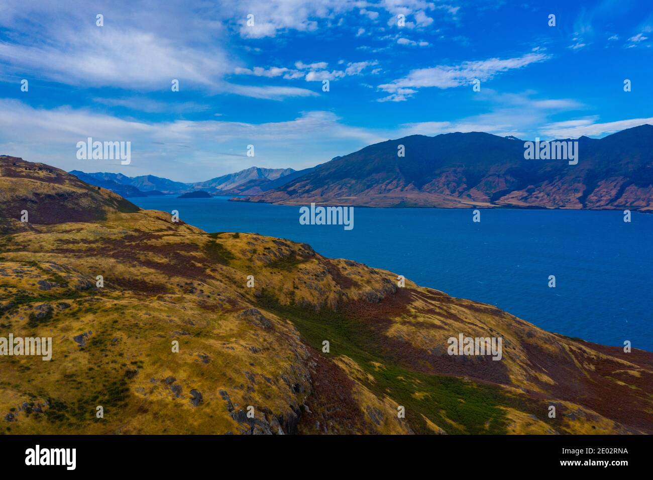 Lake Wanaka At South island of New Zealand Stock Photo - Alamy