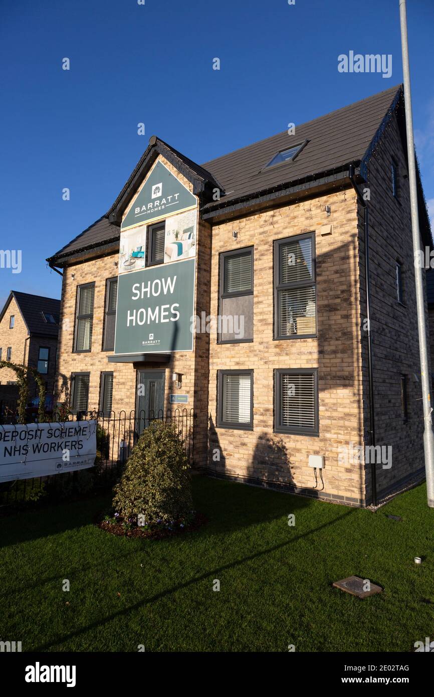 Barratt Homes housing development, Canalside, Wichelstowe, Swindon, England, UK Stock Photo Alamy