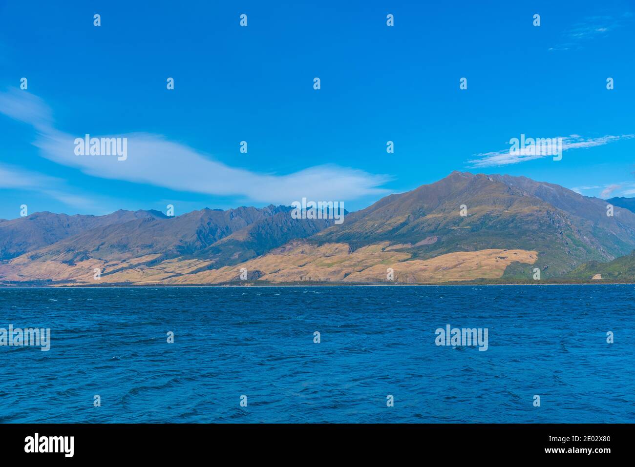 Lake Wanaka At South island of New Zealand Stock Photo - Alamy