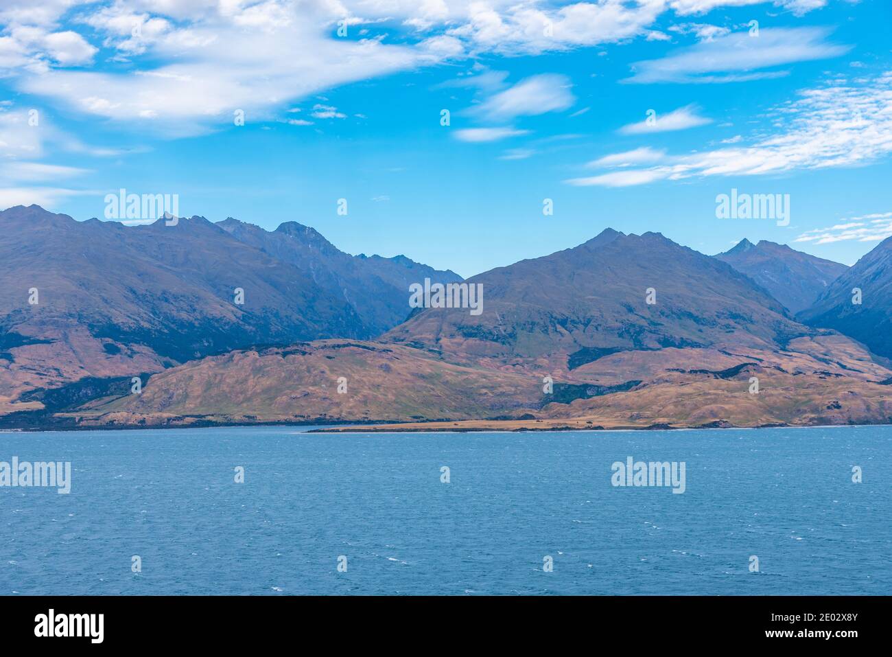 Lake Wanaka At South island of New Zealand Stock Photo Alamy