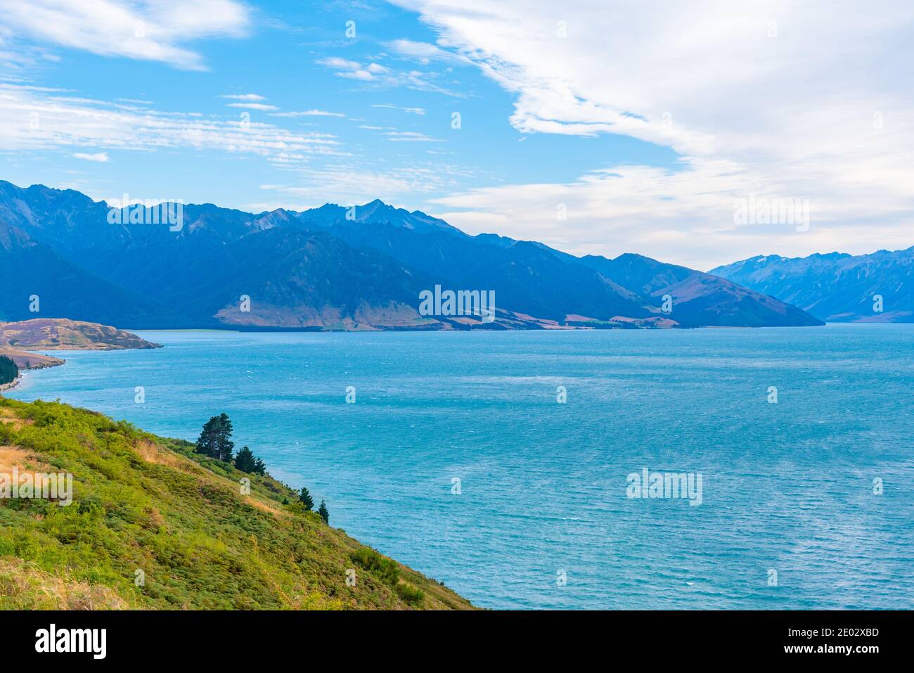 Lake Wanaka At South island of New Zealand Stock Photo - Alamy