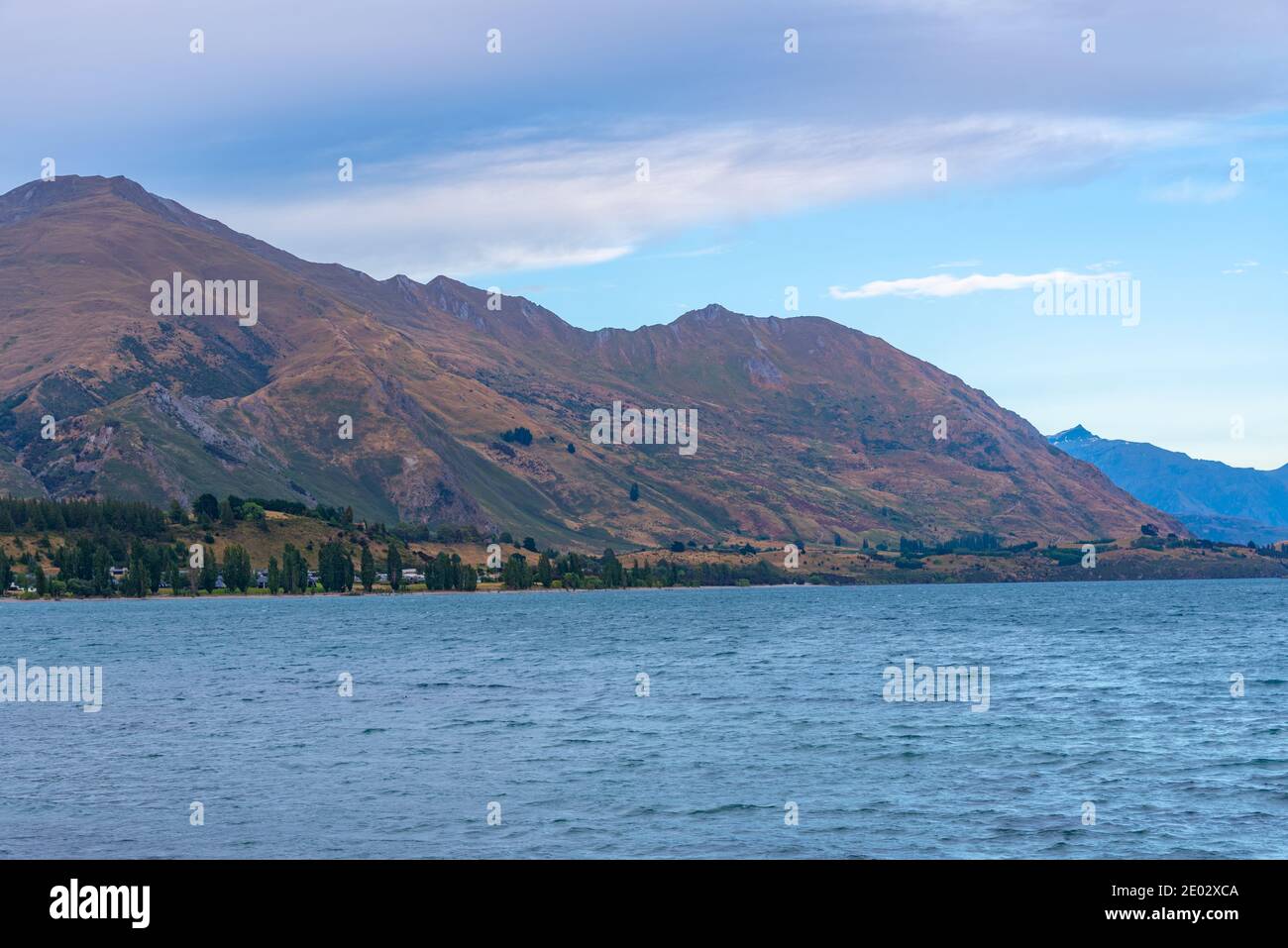 Lake Wanaka At South island of New Zealand Stock Photo - Alamy