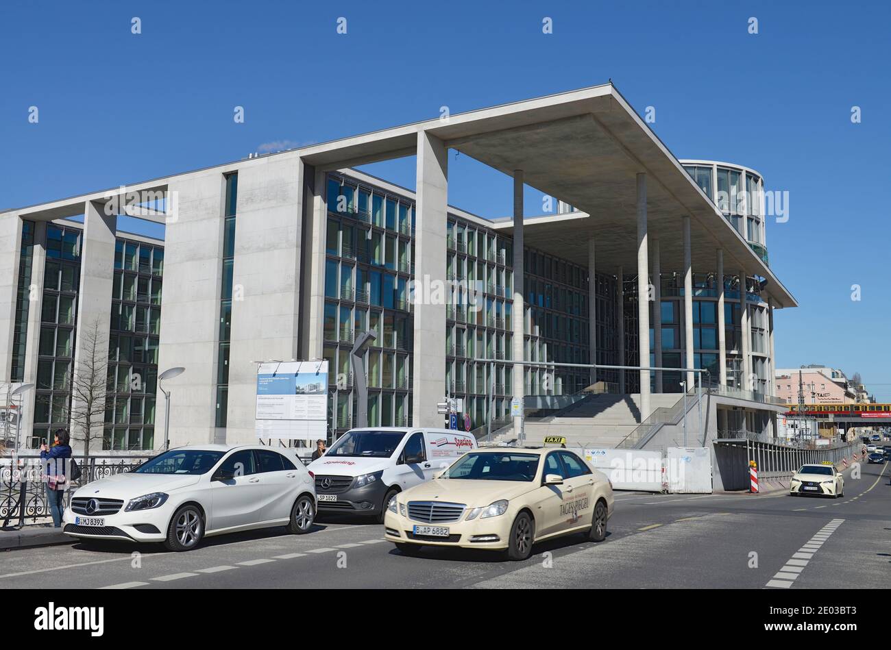 Erweiterung Marie-Elisabeth-Lueders-Haus, Luisenstrasse, Mitte, Berlin, Deutschland Stock Photo