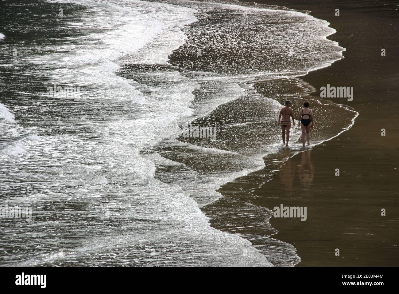 Unwavering hi-res stock photography and images - Alamy