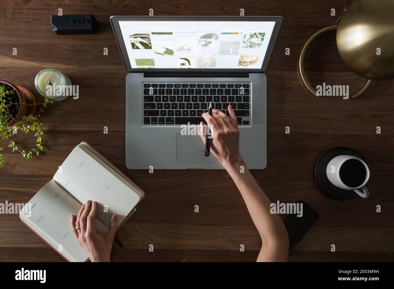 laptop from above Stock Photo - Alamy