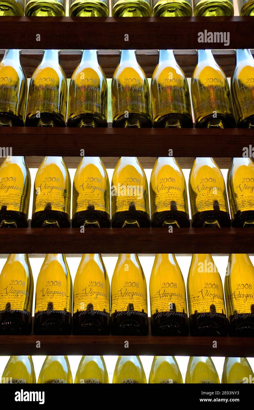 Viognier grape hires stock photography and images Alamy