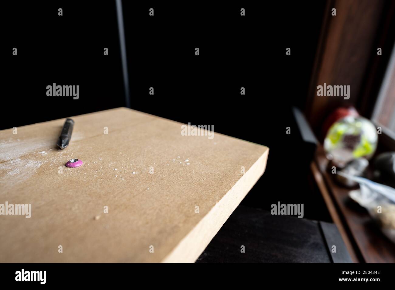 Damaged screw head caused by using the wrong bit and speed to install