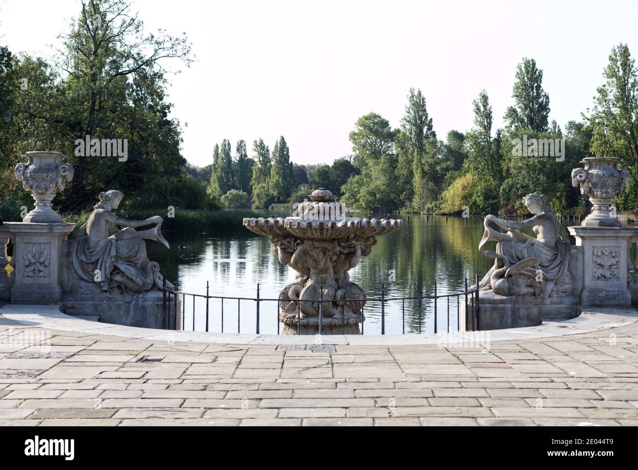 View of the serpentine from the Italian gardens in Hyde park, London Stock Photo