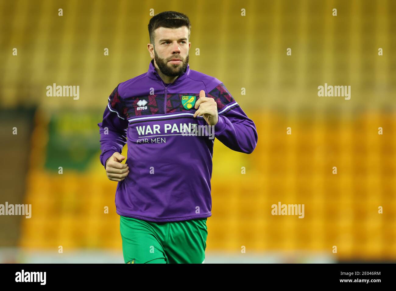 Norwich, Norfolk, UK. 29th December 2020; Carrow Road, Norwich, Norfolk, England, English Football League Championship Football, Norwich versus Queens Park Rangers; Grant Hanley of Norwich City during the warm up Credit: Action Plus Sports Images/Alamy Live News Stock Photo