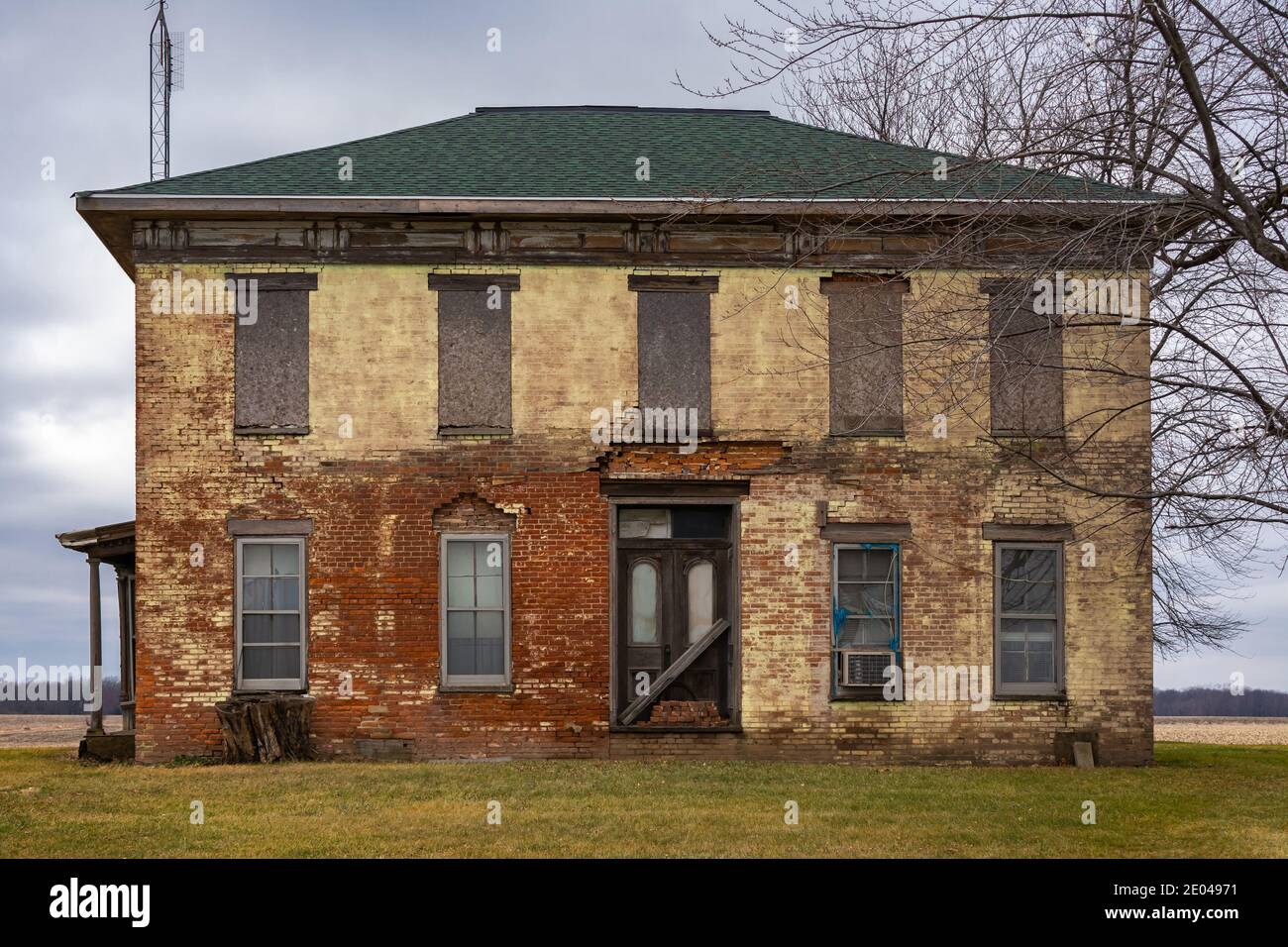 Old abandoned house in the Midwest. McLean County, Illinois, USA Stock