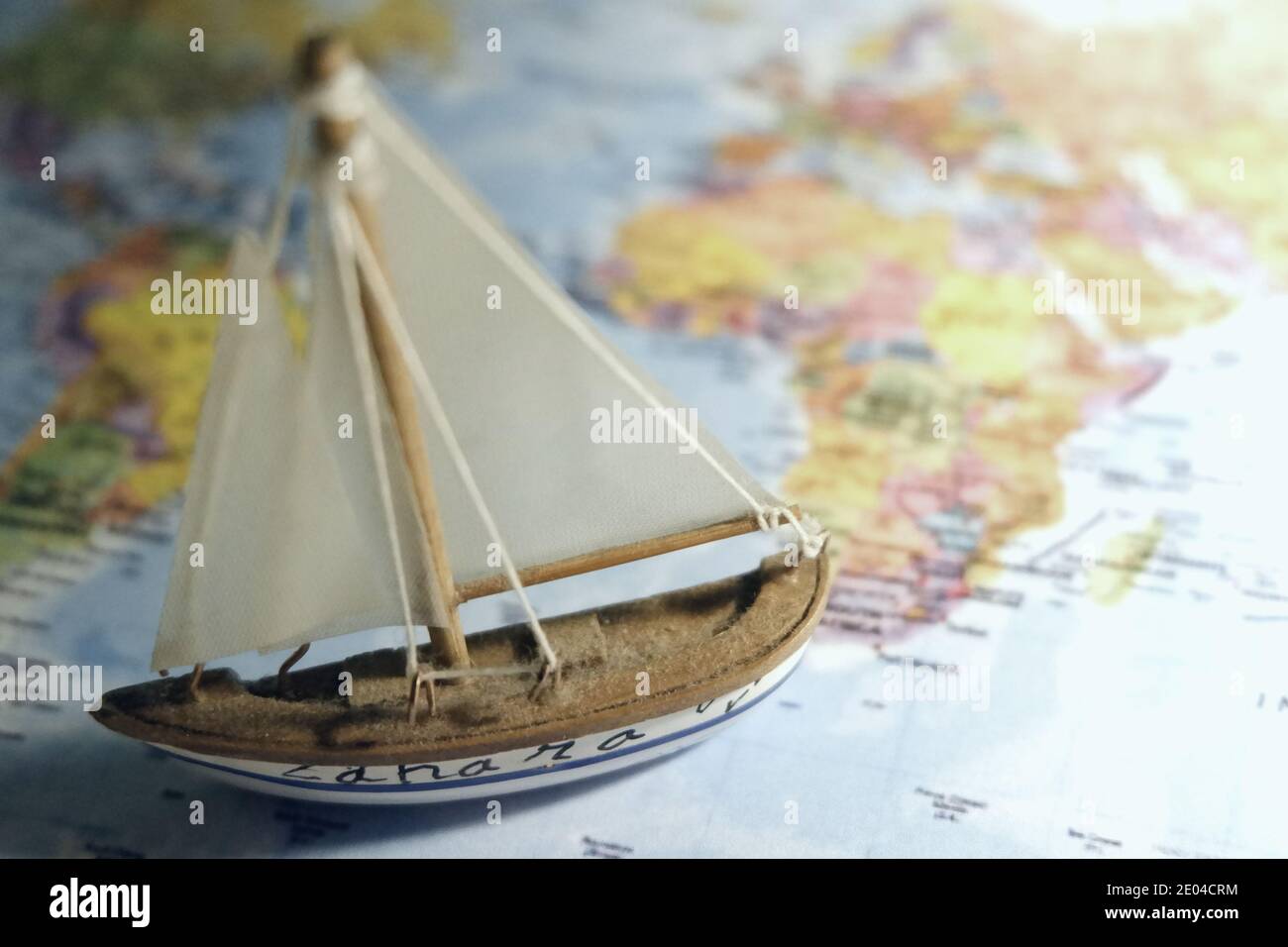 Traveling around the world Stock Photo - Alamy
