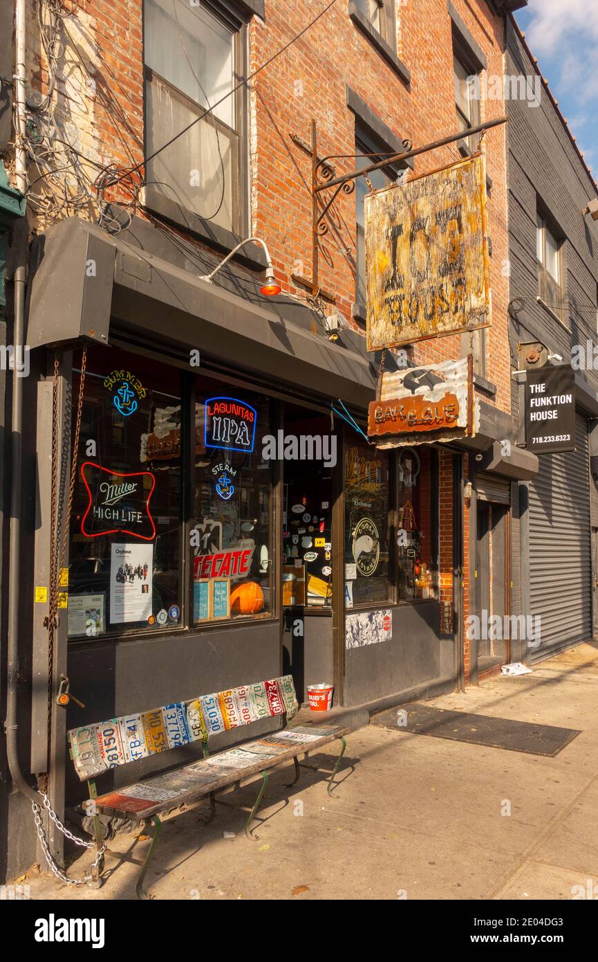 Brooklyn Ice House bar in Red Hook NYC Stock Photo Alamy