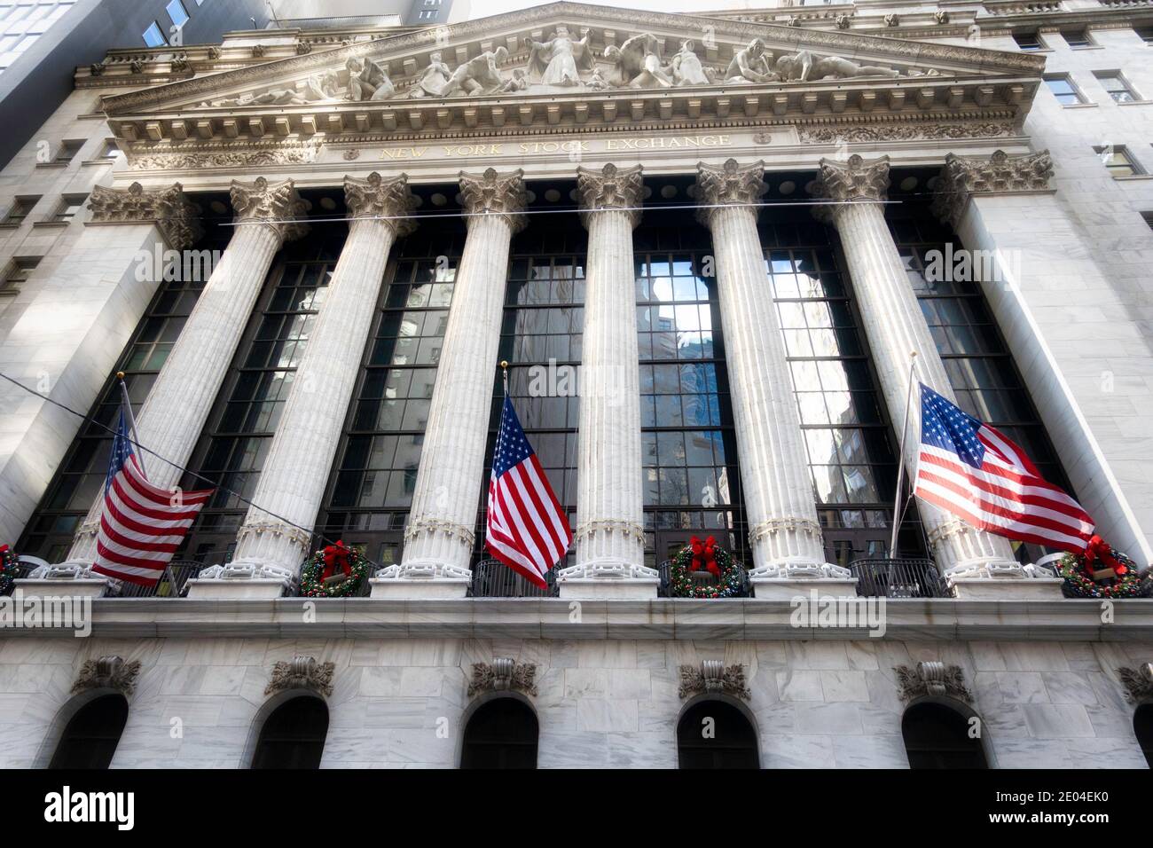 Ny stock market at christmas hires stock photography and images Alamy