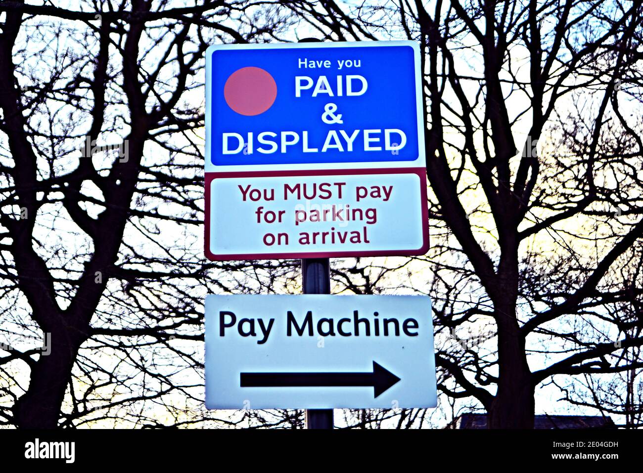 Pay and display sign Stock Photo - Alamy