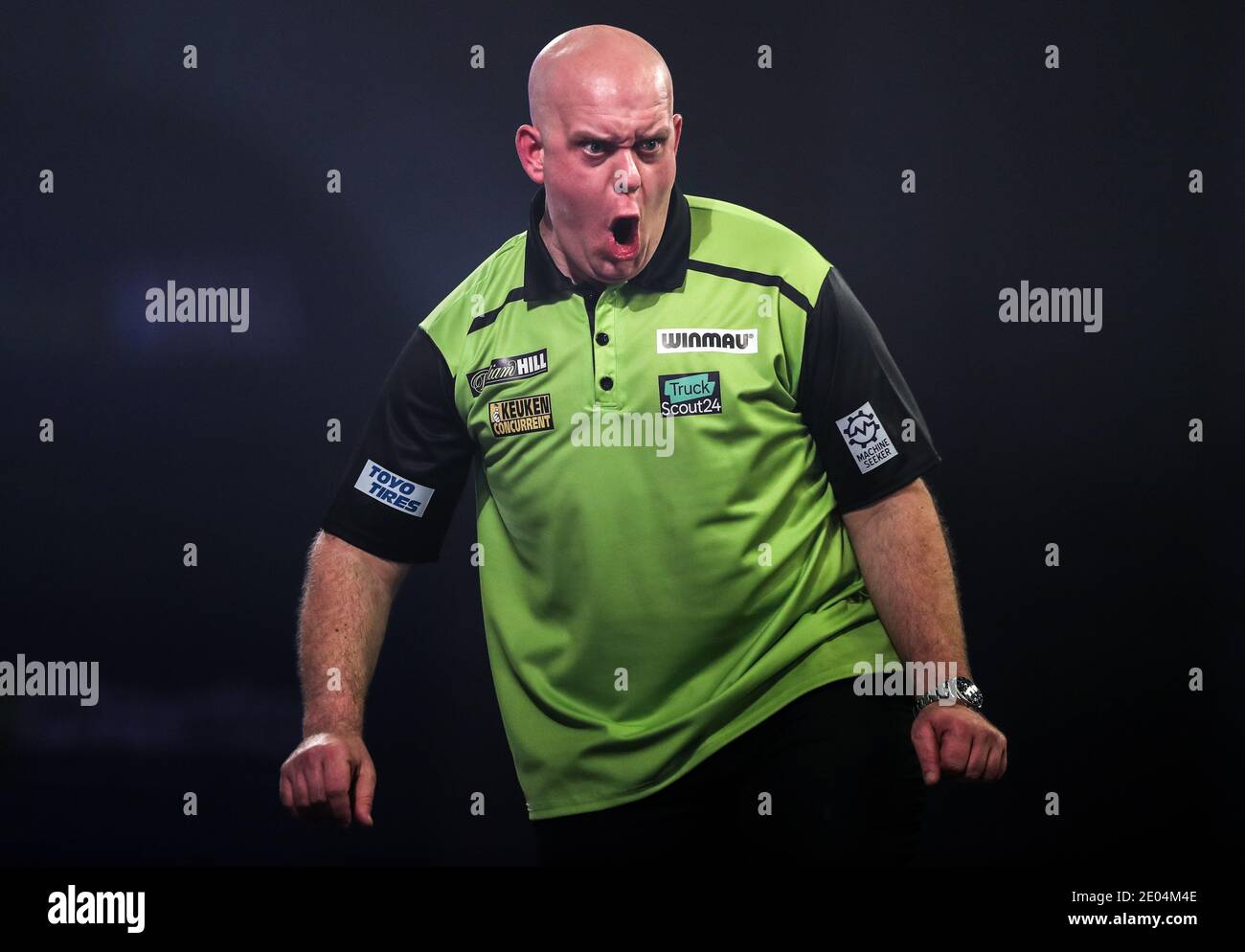 van celebrates after hitting a 180 against Joe Cullen during day twelve of the William Hill World Darts Championship at Palace, London Stock Photo - Alamy
