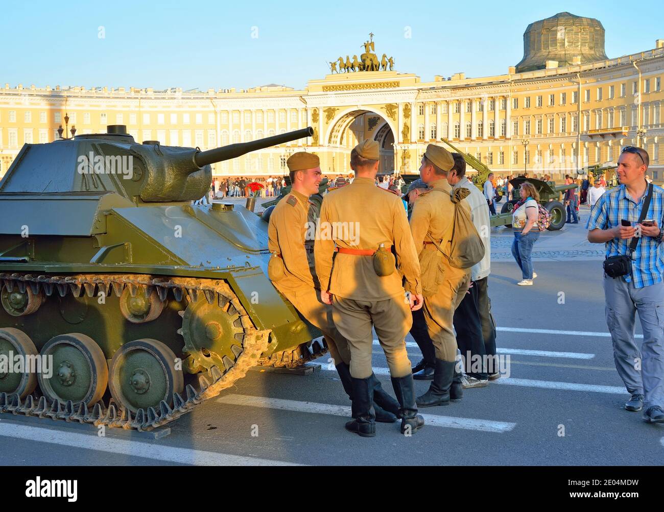 Vintage Military Flashlight High Resolution Stock Photography And Images Alamy