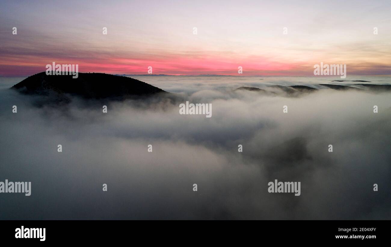 Fog rise above forest hi-res stock photography and images - Alamy