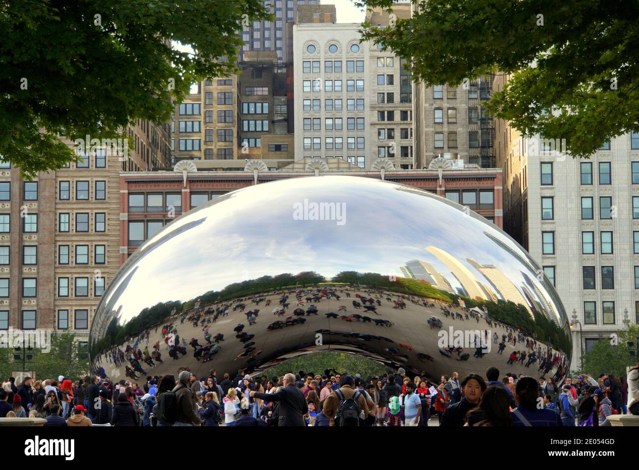 Chicago, Illinois, U.S - October 13, 2018 - Cloud Gate, also known as 'The Bean', a popular tourist spot at Millennium Park in the city Stock Photo