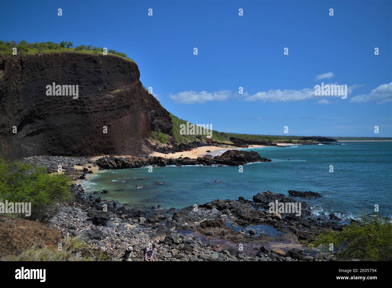 Eroding old volcano on a Moloka'i beach Stock Photo Alamy