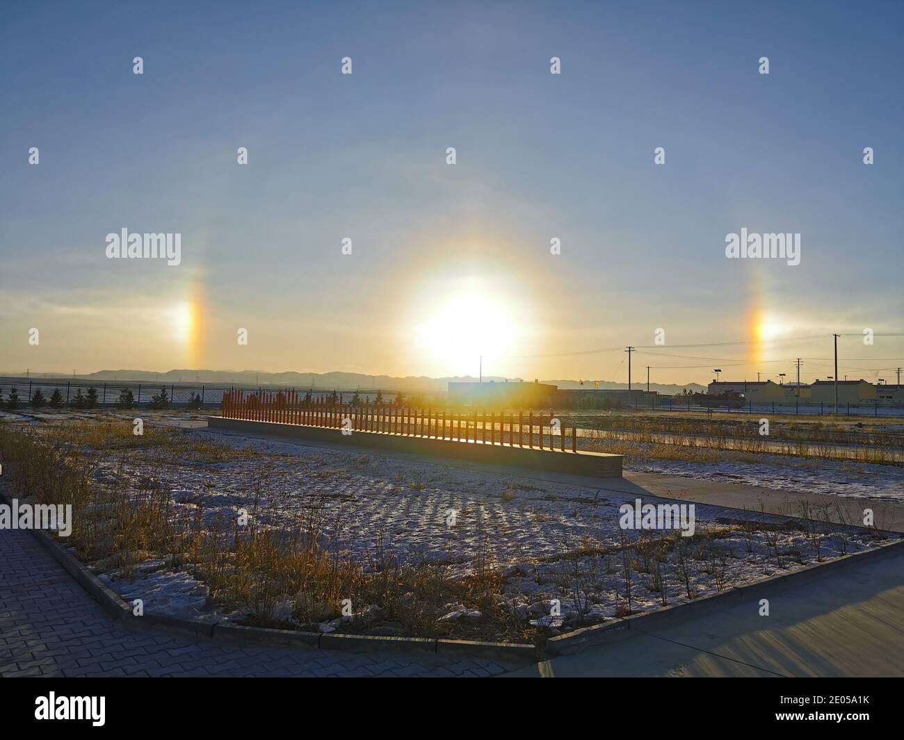 Baotou, China. 30th Dec, 2020. Three suns show in sky in Baotou, Inner Mongolia, China on 30th December, 2020.(Photo by TPG/cnsphotos) Credit: TopPhoto/Alamy Live News Stock Photo