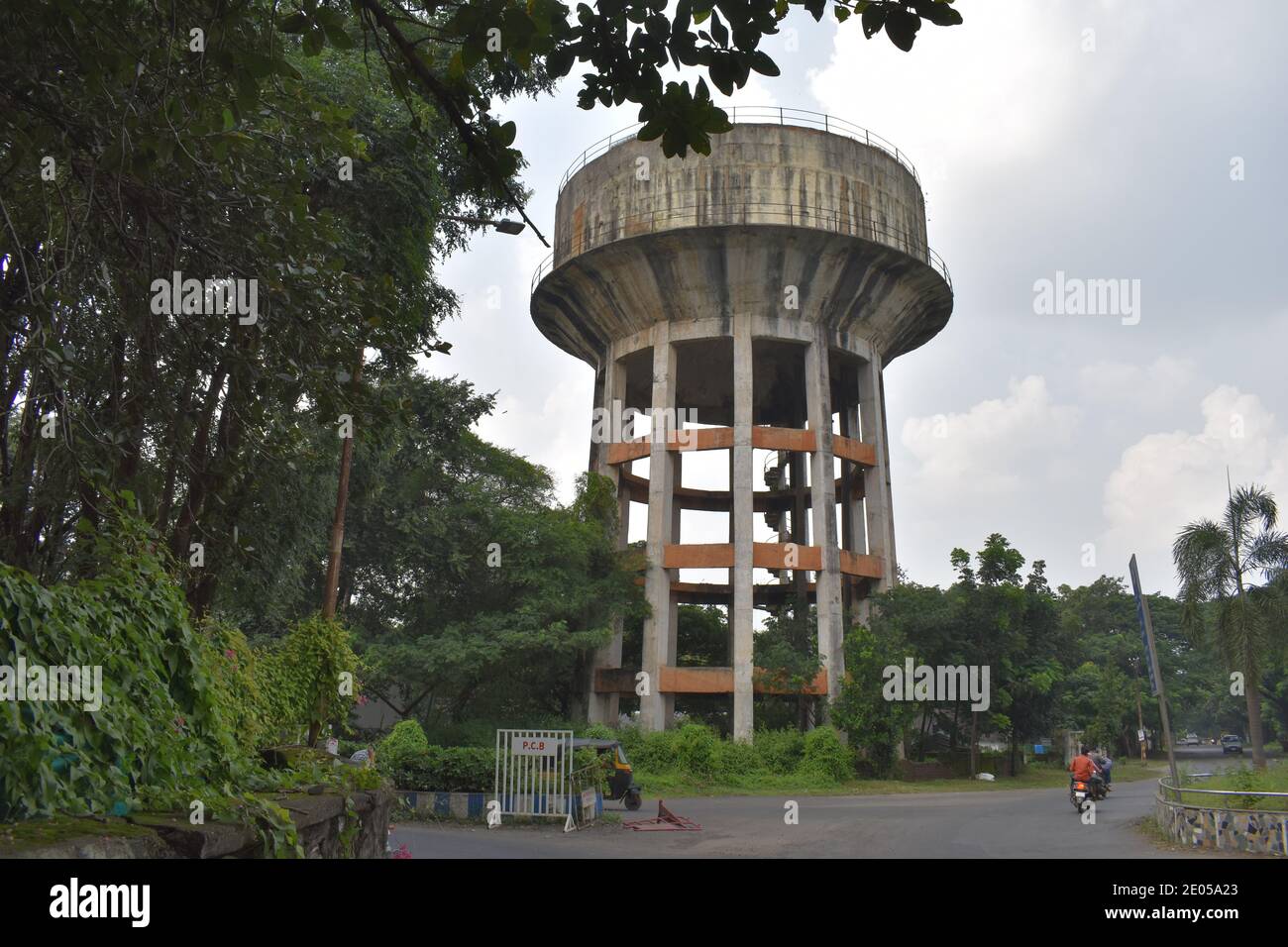 Overhead water tank near Pune Race Course Camp Stock Photo Alamy Overhead water tank near Pune Race Course Camp Stock Photo Alamy