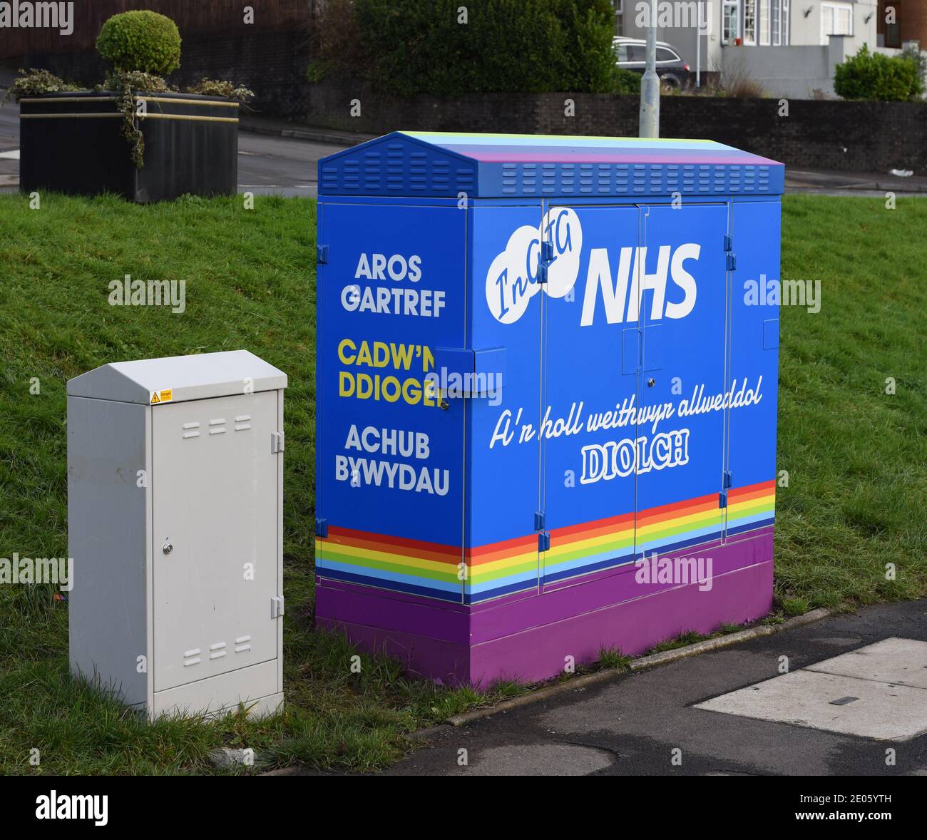 In Llantwit Fardre, South Wales, a telecoms box has been decorated in thanks of the NHS during the Covid-19 pandemic. Telecoms box in praise of NHS nu Stock Photo
