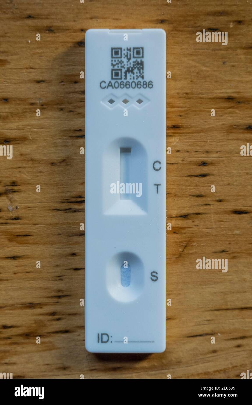 Lateral flow test uk throat swab hires stock photography and images