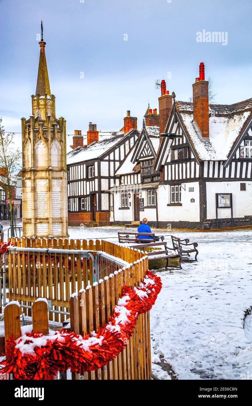 Snow covered market square at Sandbach in Cheshire in the winter with ...