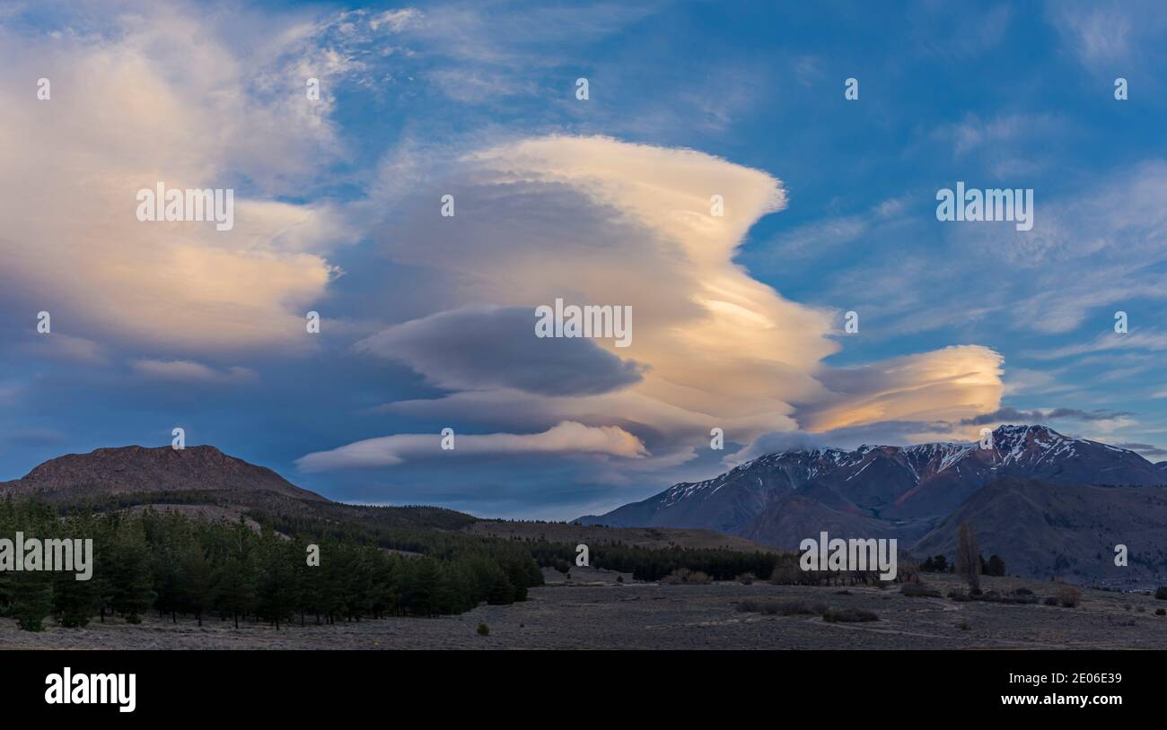 Stratocumulus Cloud High Resolution Stock Photography and Images - Alamy
