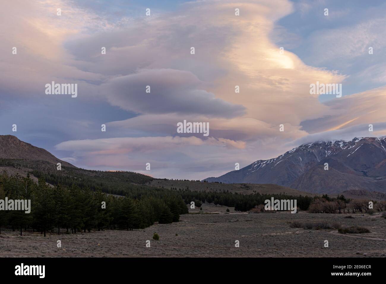 Stratocumulus Cloud High Resolution Stock Photography and Images - Alamy