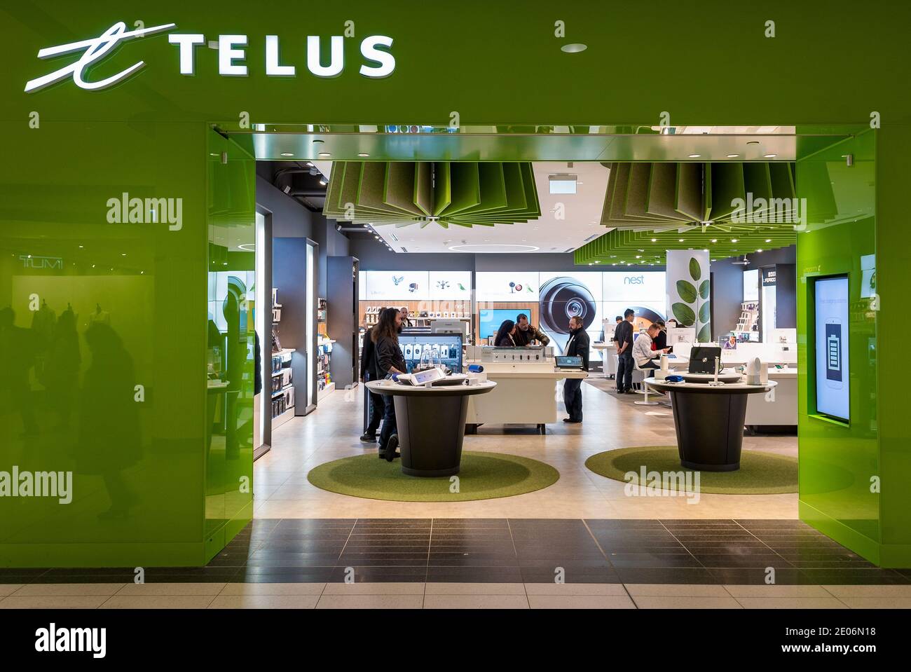 Telus store entrance in Eaton Center. Telus Corporation is a Canadian national telecommunications company that provides a wide range of telecommunicat Stock Photo