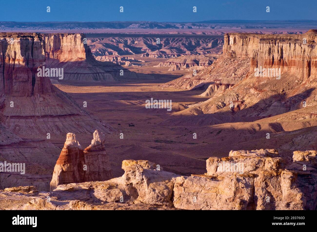 Rock formations in Coal Mine Canyon, sunset, Moenkopi Plateau, edge of Painted Desert, Navajo Indian Reservation, near Tuba City, Arizona, USA Stock Photo