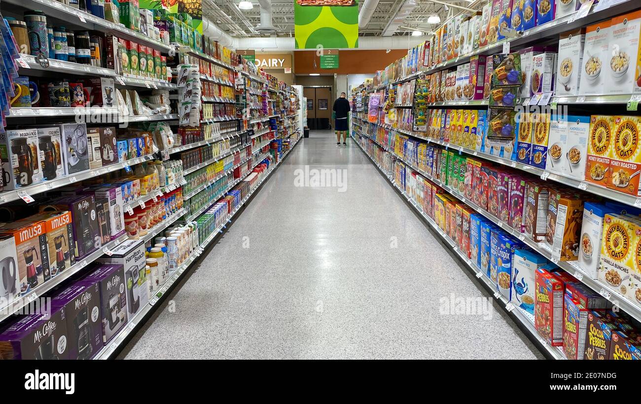 Cereal Aisle Grocery High Resolution Stock Photography and Images Alamy