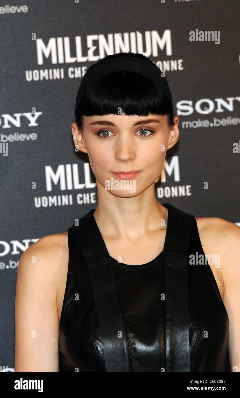 Actress Rooney Mara attends the photocall of 'Millenium - The Girl with the Dragon Tattoo' in Rome, Italy on January 9, 2012. Photo by Eric Vandeville/ABACAPRESS.COM Stock Photo