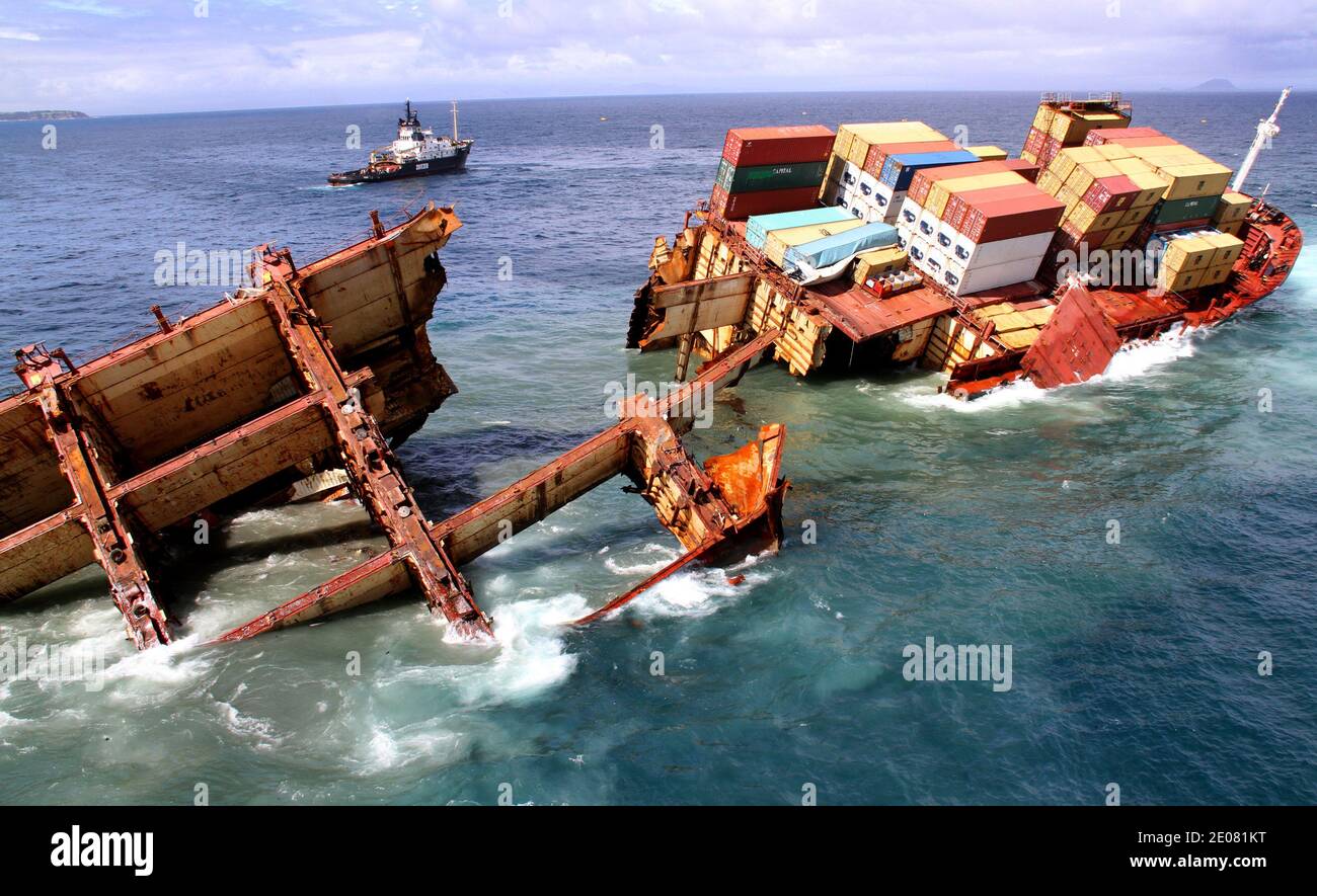 Rena slips off reef around 9.30am on January 10, 2012. The Rena has