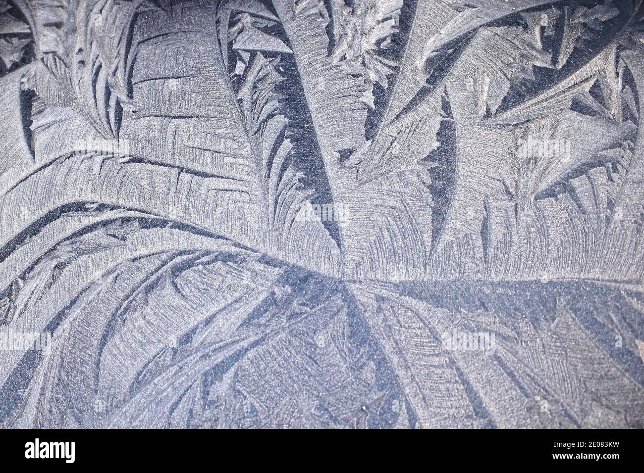 Ice patterns on window hi-res stock photography and images - Alamy