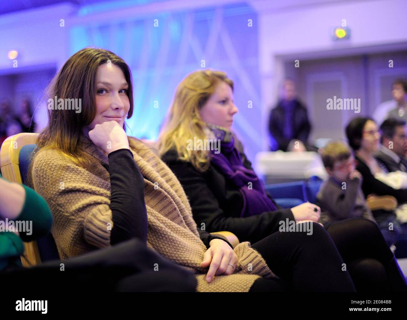 French First Lady Carla Bruni Sarkozy Poses During A Visit To Disabled Children At Garches Hospital In Garches France On January 12 2012 Photo By Eric Feferberg Pool Abacapress Com Stock Photo Alamy