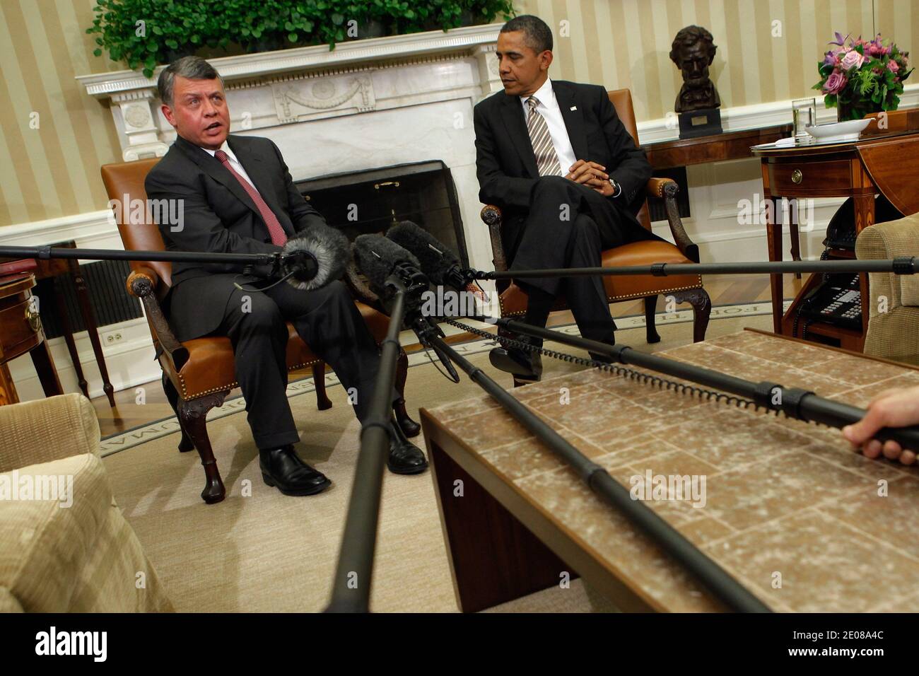 obama wearing jordans