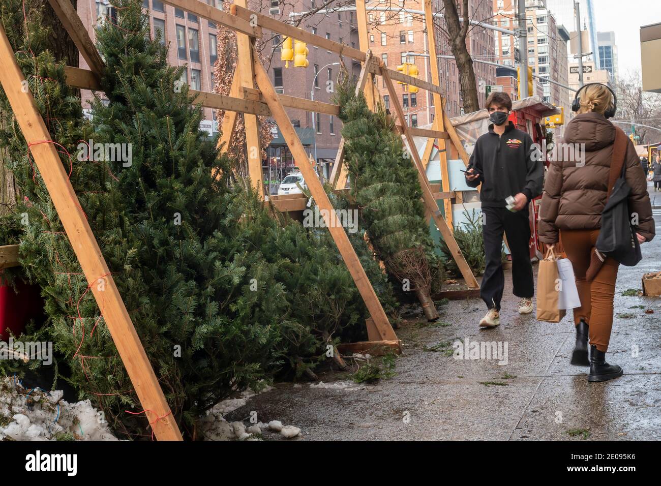 Decorations Removed High Resolution Stock Photography and Images Alamy