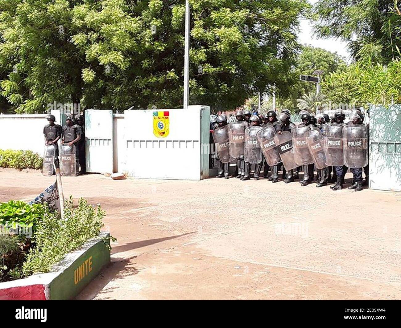 Les forces de l'ordre maliennes à Bamako, le 8 juin 2017 1. Stock Photo