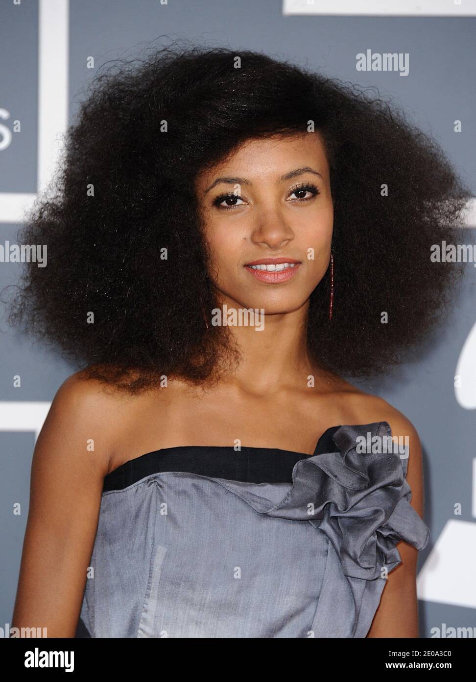 Cheveux frises hi-res stock photography and images - Alamy