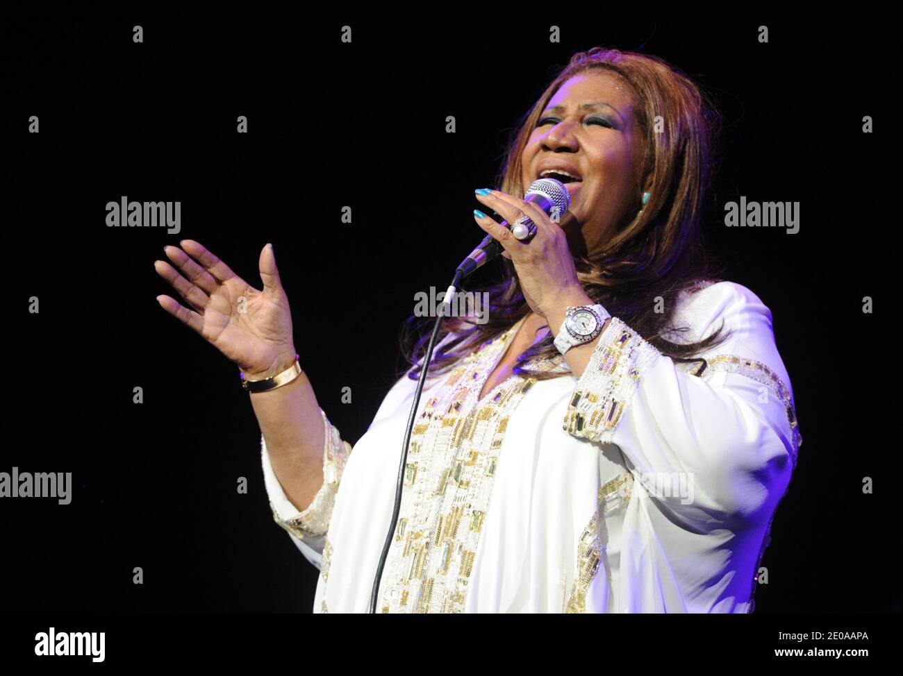 Aretha Franklin live at Radio City Music Hall and pay a tribute to Whitney Houston in New York on February 17, 2012. Photos by Morgan Dessalles/ABACAPRESS.COM Stock Photo