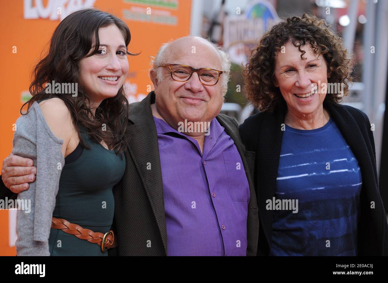 Danny DeVito, Lucy DeVito and Rhea Perlman attend the premiere of ...