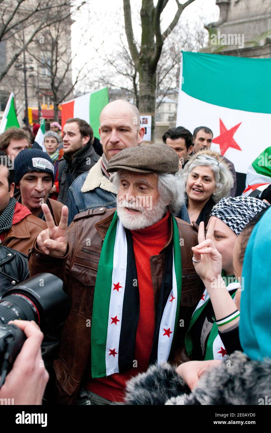 French surgeon and co-founder of Medecins Sans Frontieres (MSF, Doctors  Without Borders) Jacques Beres rallies in support of the syrian people in  Chatelet, Paris, on March 3, 2012, few days after his