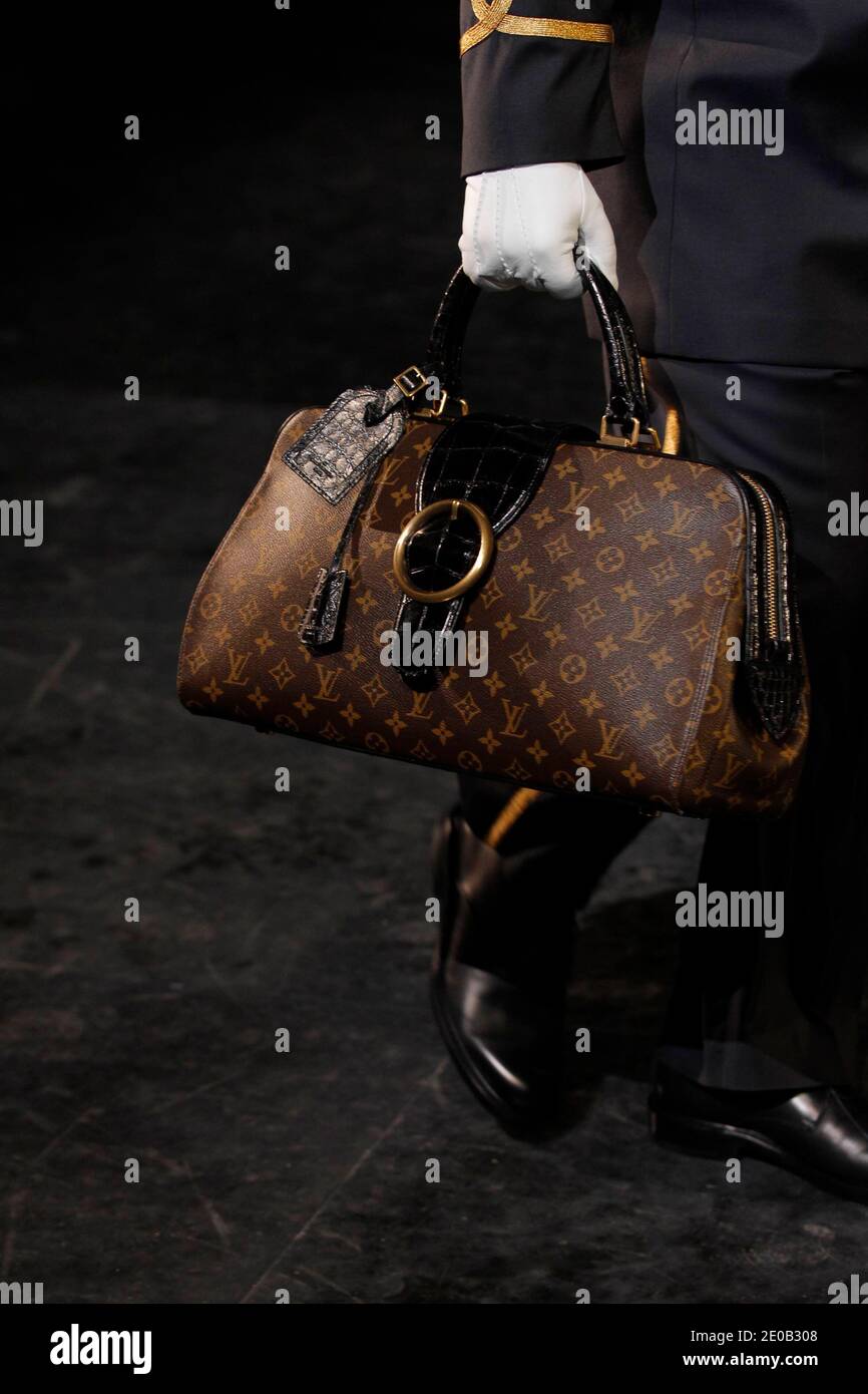 Louis Vuitton Fall 2013 Ready-to-Wear Collection