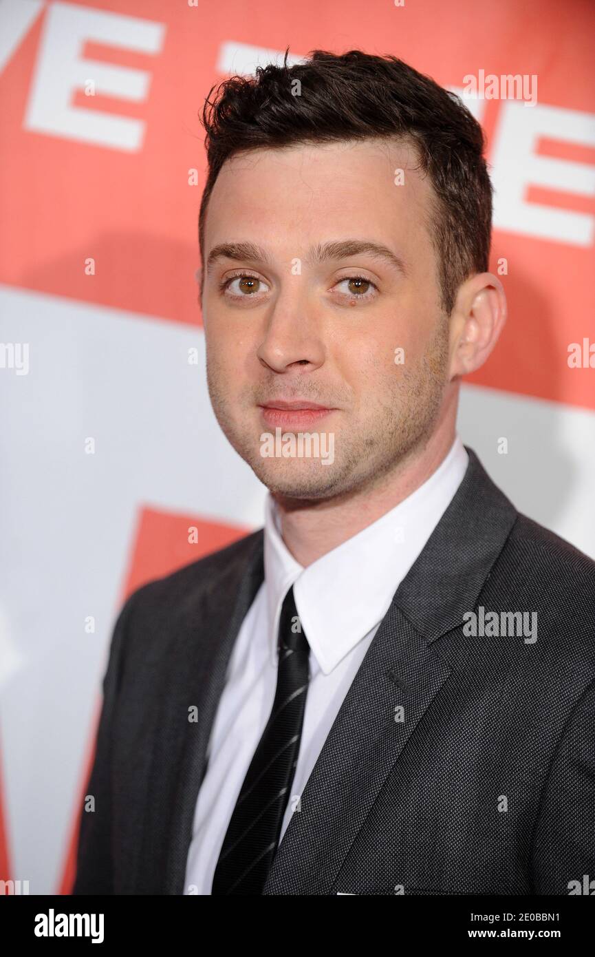 Eddie Kaye Thomas attends the premiere of Universal Pictures American